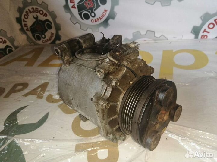 Компрессор кондиционера Mitsubishi Lanser 9