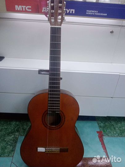 Гитара yamaha c40