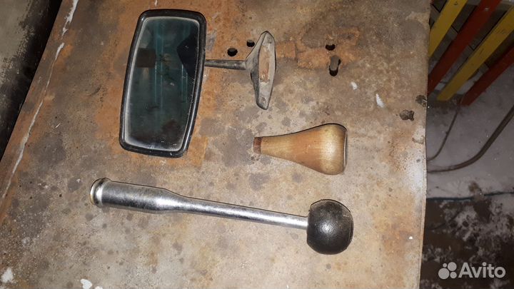 Ручка на кпп.Зеркало