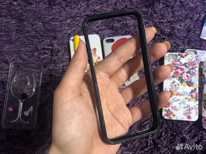 Чехлы на iPhone 5 5s se