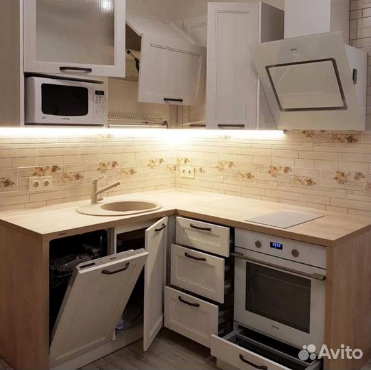 Кухонный гарнитур