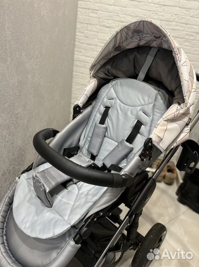 Коляска 2 в 1 эко кожа