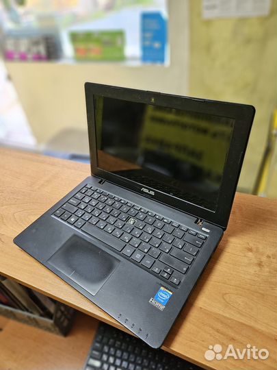 Запчасти, Разбор Asus F200M