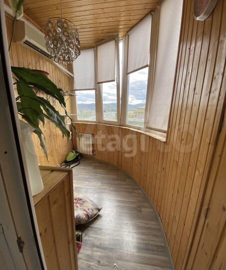 2-к. квартира, 59 м², 4/6 эт.