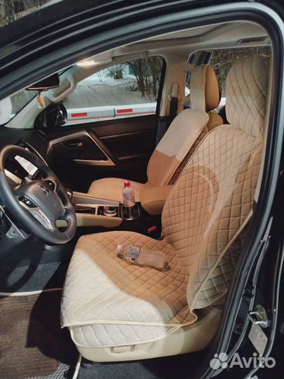 Накидки из велюра в машину