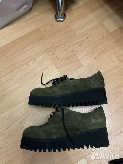 Полуботинки женские 38 размер эконика