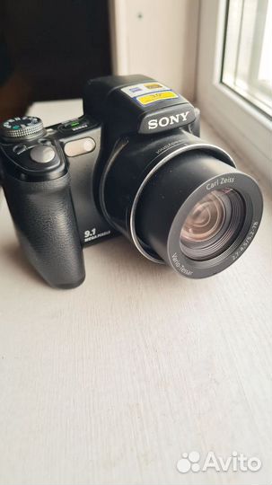 Фотоаппарат sony DSC-H50