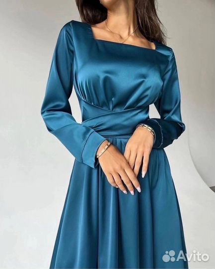 Женское платье 44-р S