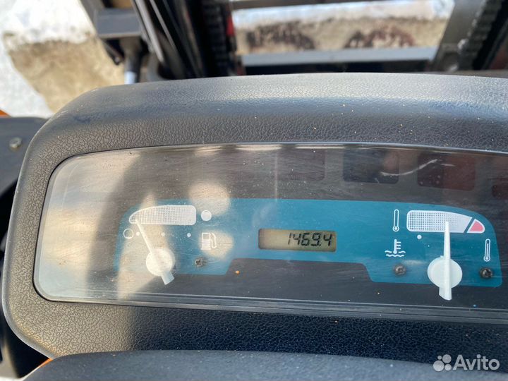 Вилочный погрузчик Toyota 42-7FG25, 2004