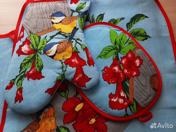 Кухонный комплект фартук полотенце прихватки