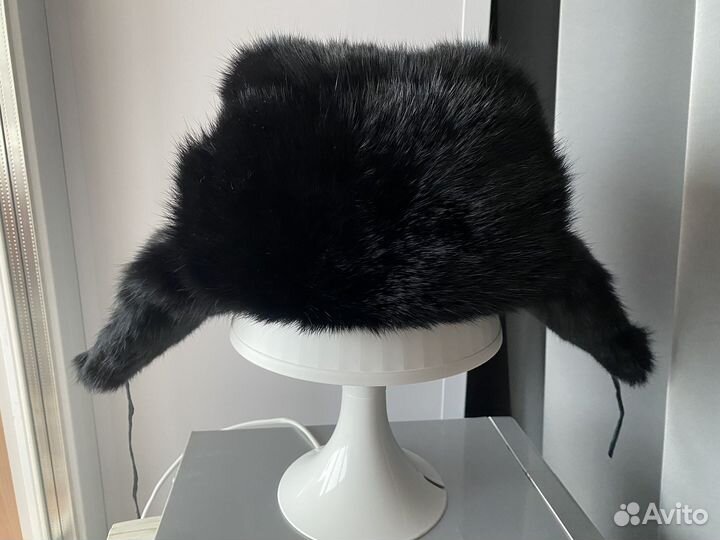 Меховая шапка ушанка времен СССР