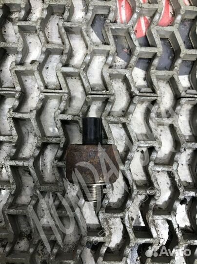 Датчик детонации Honda Accord