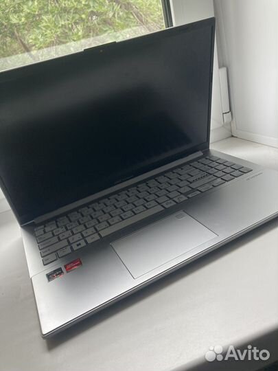 Asus vivobook go 15