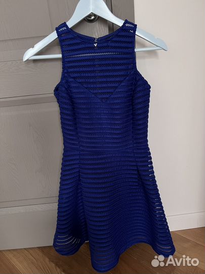 Платье guess xs