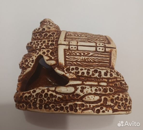 Домик в аквариум