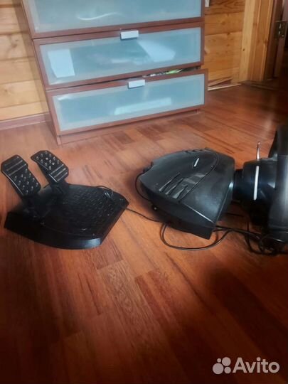 Игровой руль с педалями Thrustmaster t80 (gtb ed.)