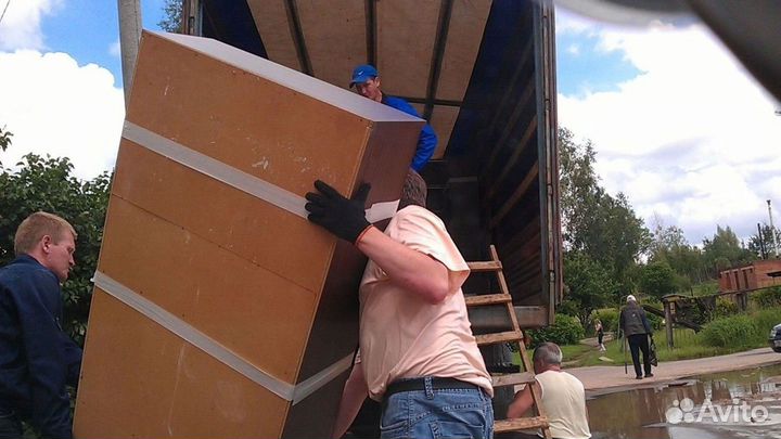 Грузчики Разгрузка фур. Бригада рабочих