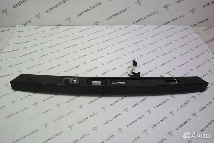 Накладка Discovery 5 L462 2017