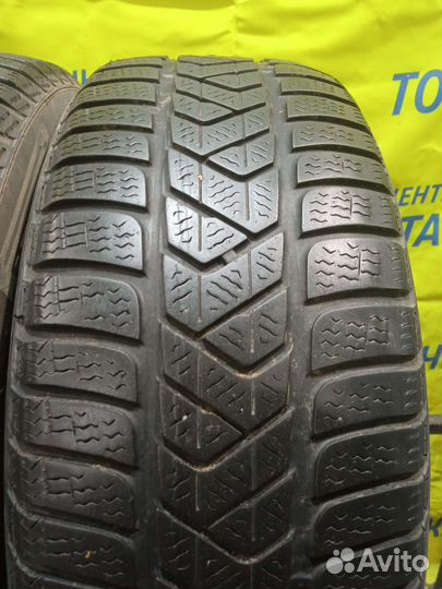 Pirelli Winter Sottozero 3 215/60 R16 99H