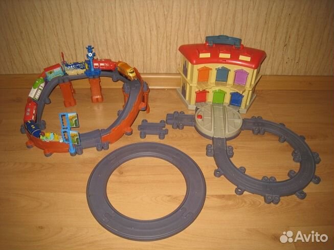 3 набора чаггингтон, паровозики и вагончики