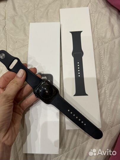 Apple Watch SE 44 мм