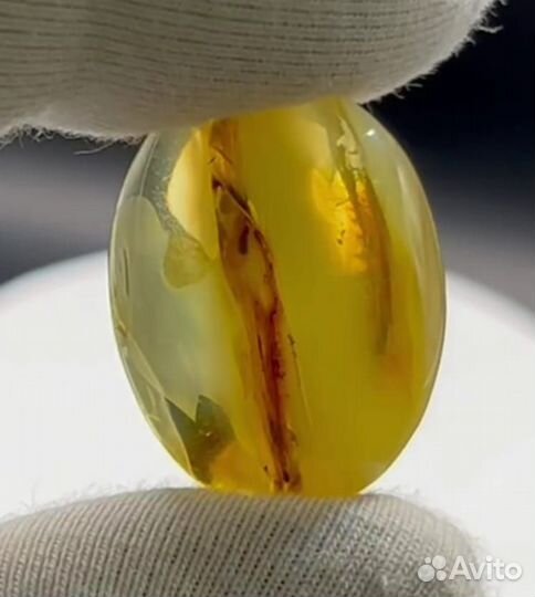 Янтарь (кабошон)