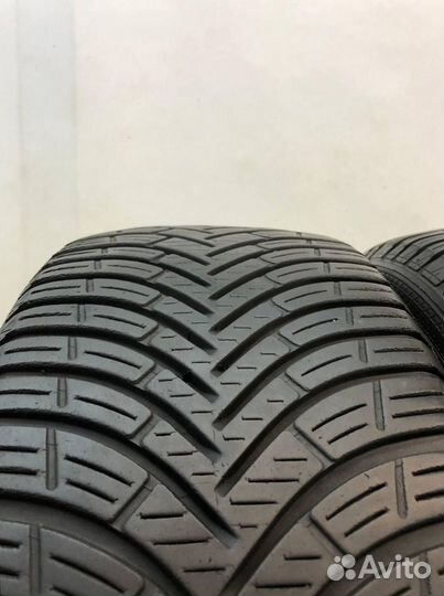 Kleber Quadraxer 2 205/45 R17 106H
