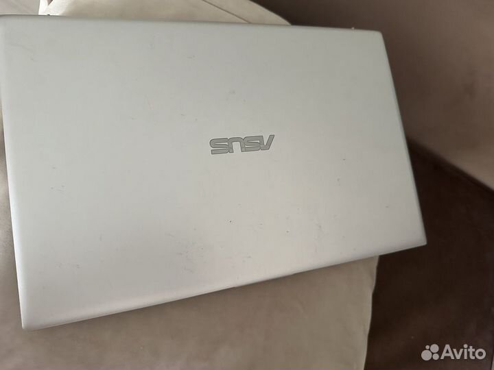 Продам Asus ViviBook 14