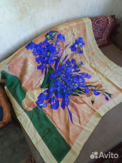 Платок женский шелковый