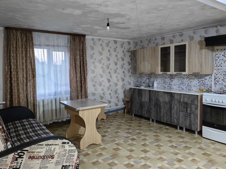 Дом 50 м² на участке 14 сот.