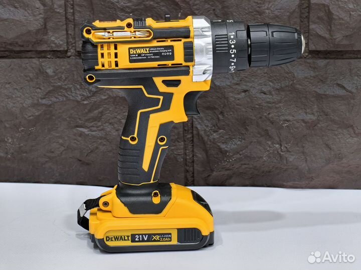 Шуруповерт dewalt 21V