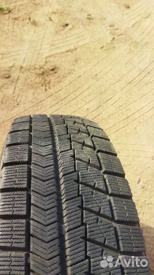 Bridgestone Blizzak VRX 19.5/65 R15
