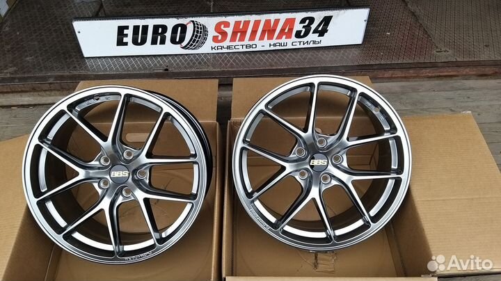 5х114,3 R 18 новые литые диски HRE P101 арт 1647