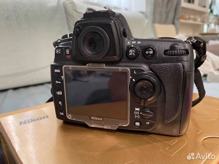 Зеркальный фотоаппарат Nikon D700 (body) Никон д