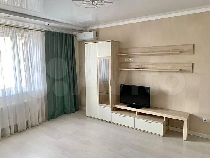 2-к. квартира, 70 м², 10/18 эт.