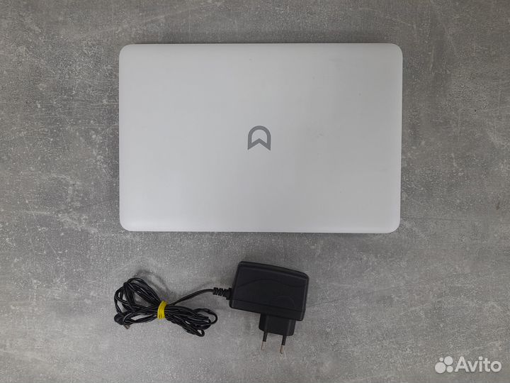 Ноутбук Irbis NB103 (не рабочий экран)