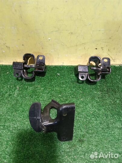 Замок капота mersedes benz CLC-Class (CL203) 2008