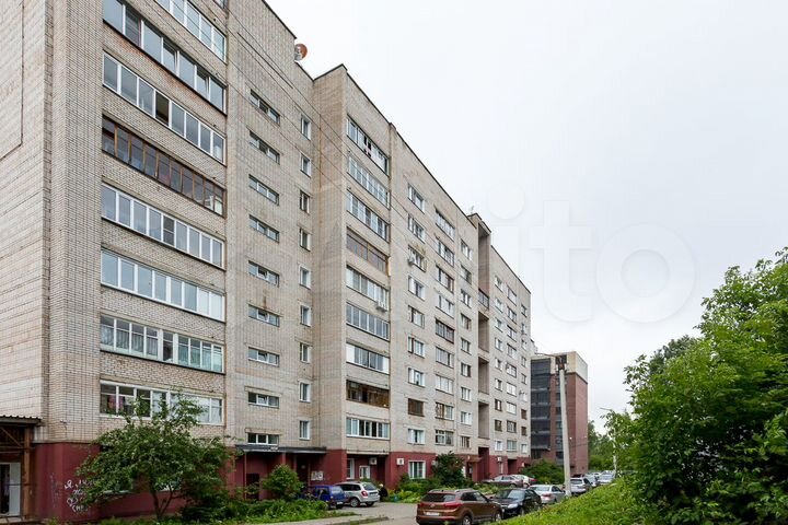 2-к. квартира, 50 м², 2/9 эт.