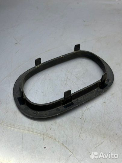 Рамка ручки двери Renault Laguna 1 2.0 1994