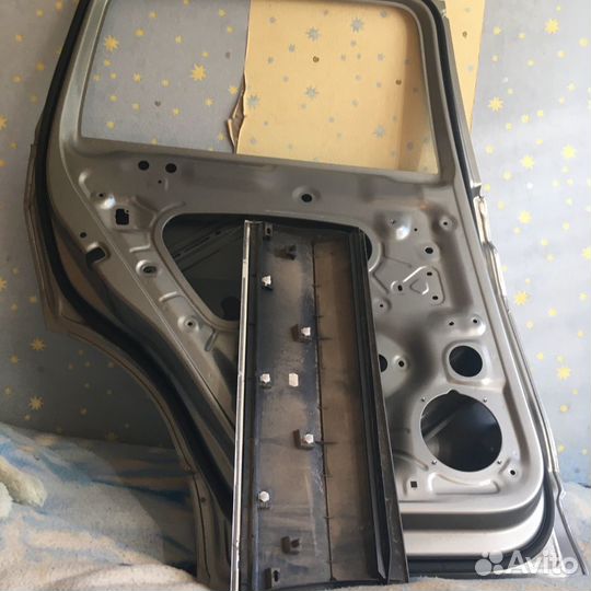 Дверь задняя левая VW Tiguan II