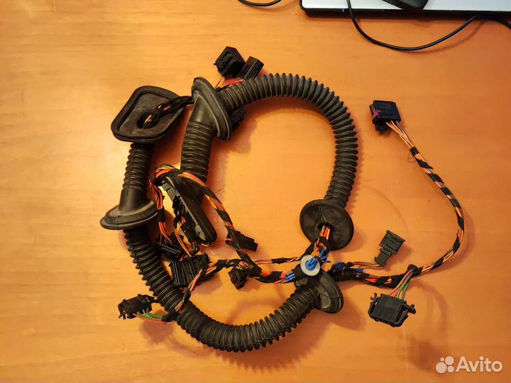 Проводка (коса) двери задней 7L6971694J 7L6971694L