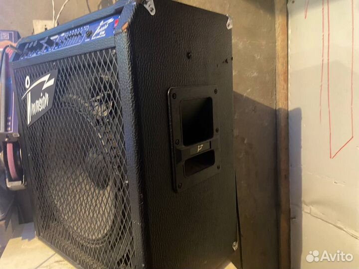 Басовый усилитель Invasion Bs 100