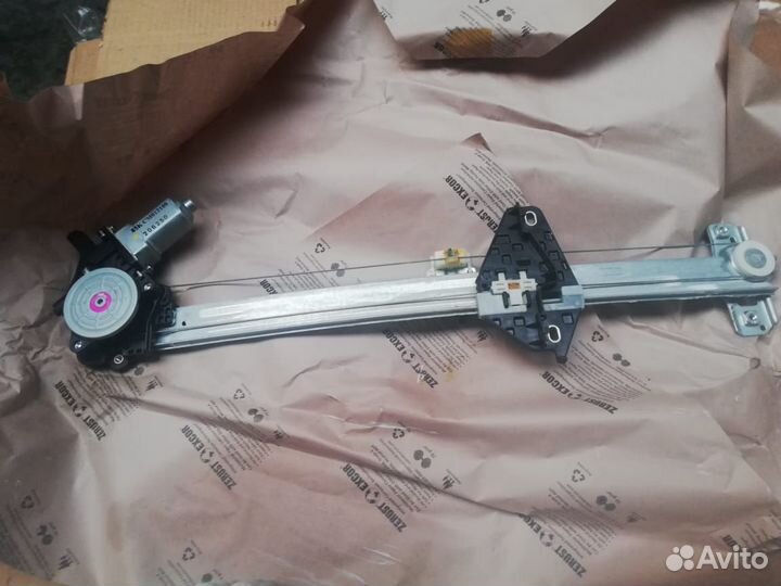 Стеклоподъемник Honda CR-V 72250swaj01