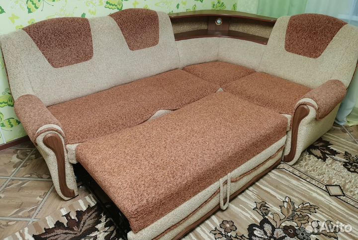 Угловой диван бу