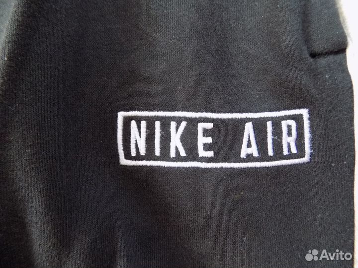 Штаны Nike Air