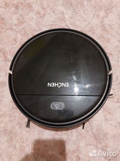 Робот Пылесос