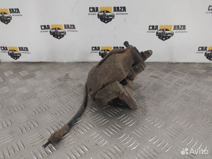 Суппорт передний правый R