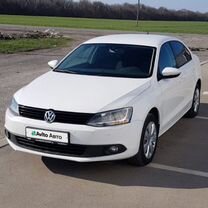 Volkswagen Jetta 1.6 AT, 2012, 130 000 км, с пробегом, цена 1 200 000 руб.