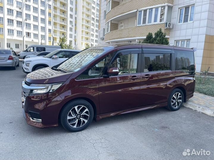 Honda Stepwgn 1.5 CVT, 2017, 50 000 км