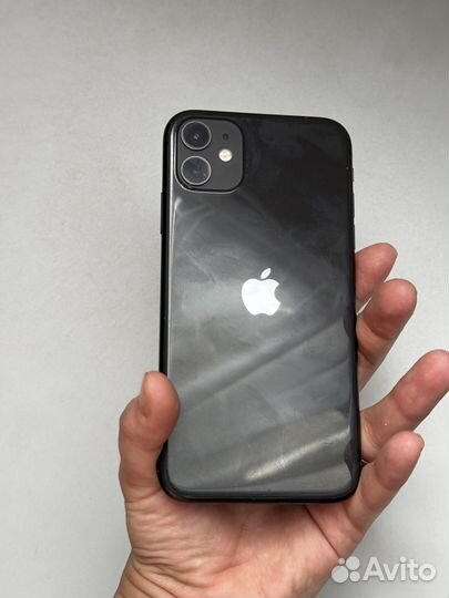 iPhone 11, 64 ГБ